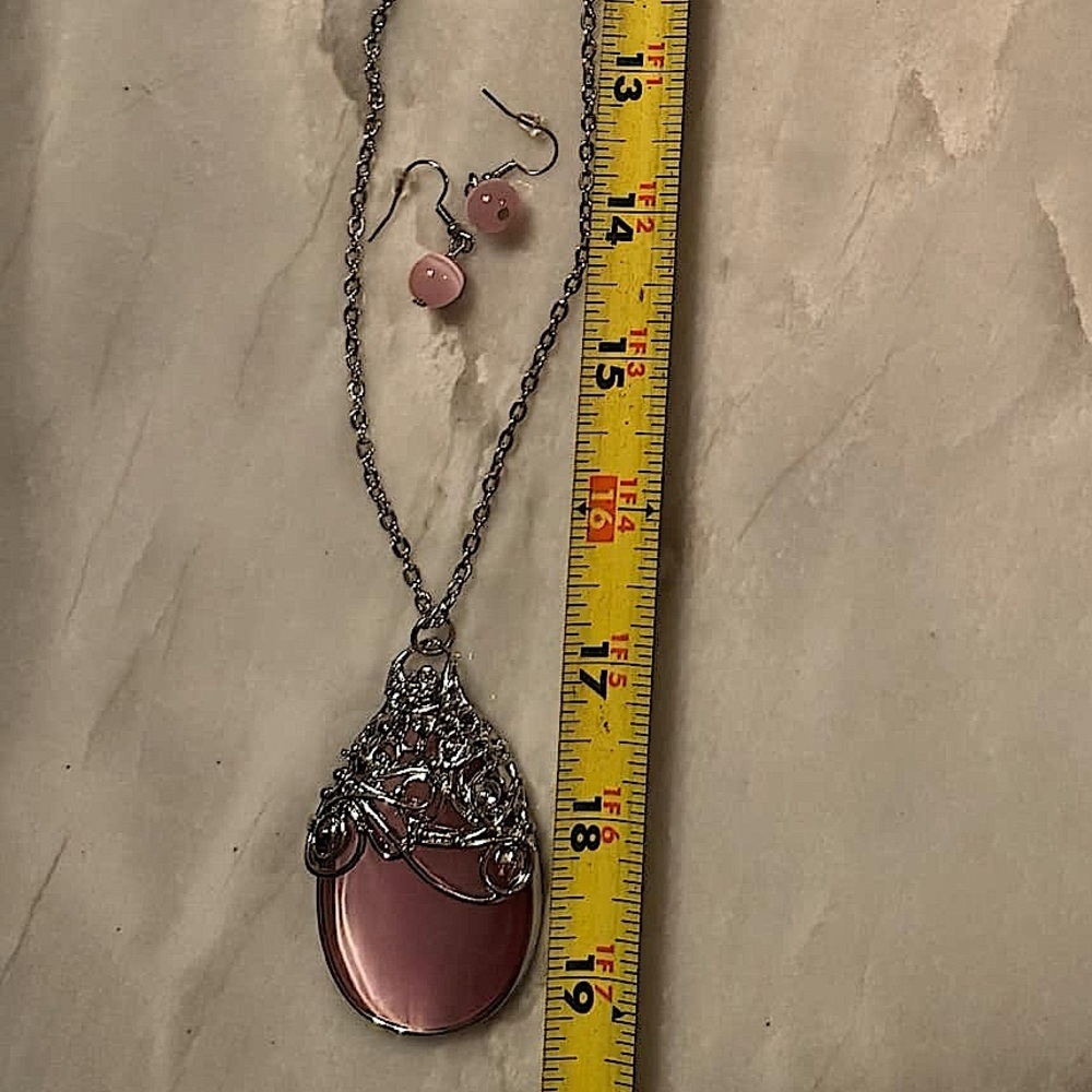 19in Elegant Pink Pendant Necklace and Earring Set hand crafted